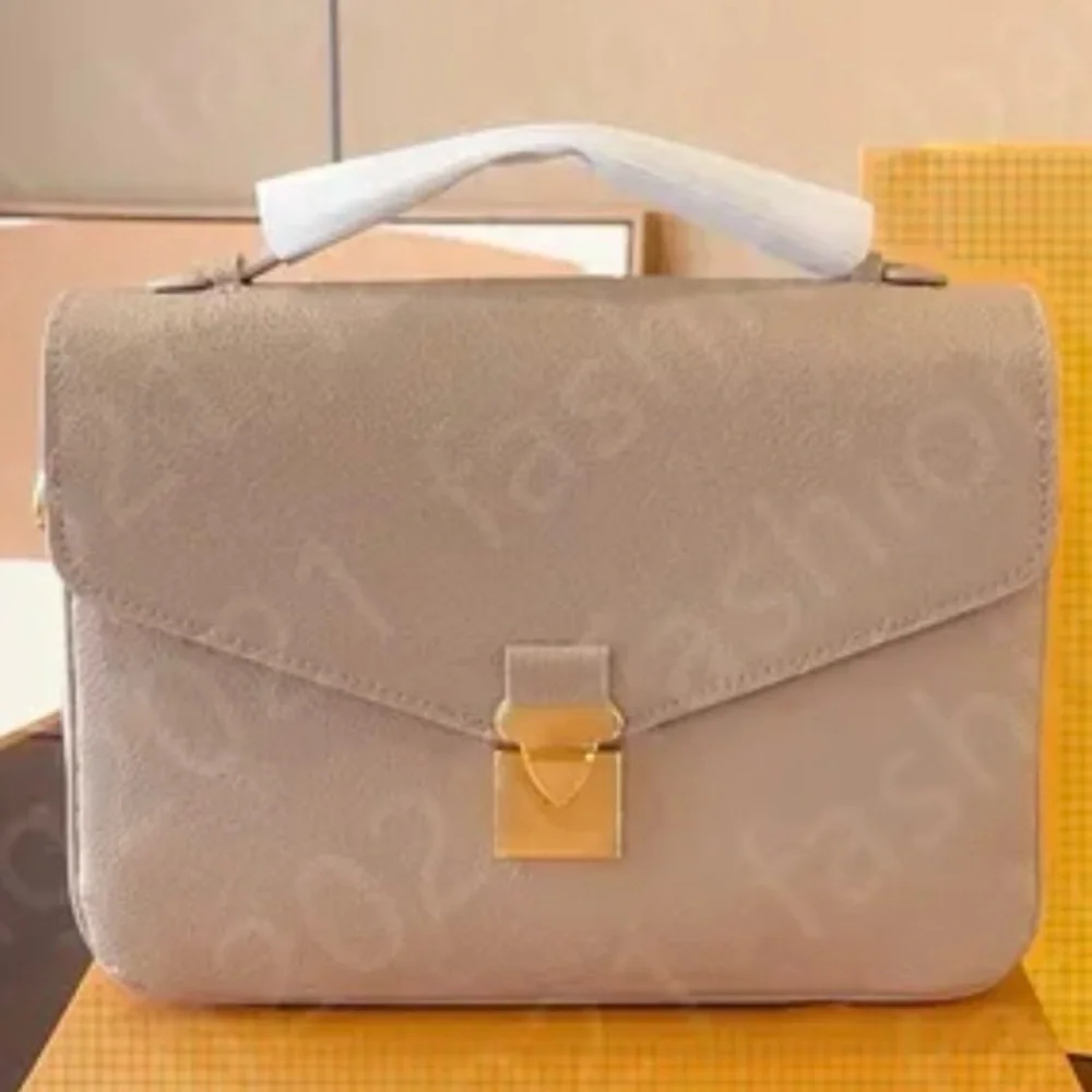 Monogram Crossbody Fashion Bag - Picture 9 of 9